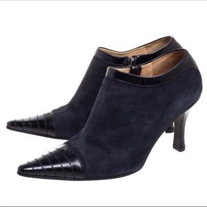 Chanel suede shoes. Authentic. Great condition. Size 37,5